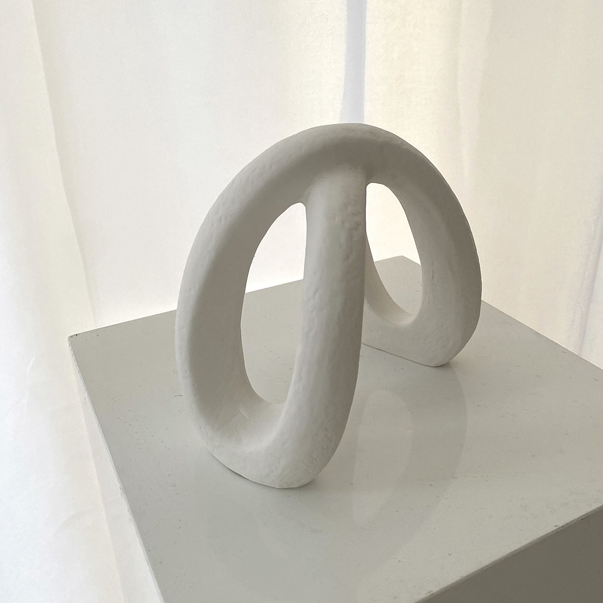 2a703f0c1f3293b707ce87e26d285ef9